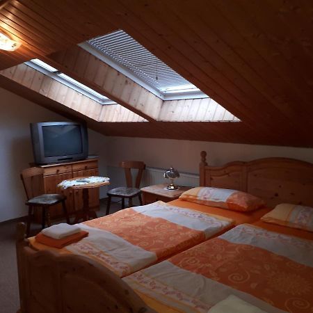 Meschkes Gasthaus Pension Hohnstein Zewnętrze zdjęcie