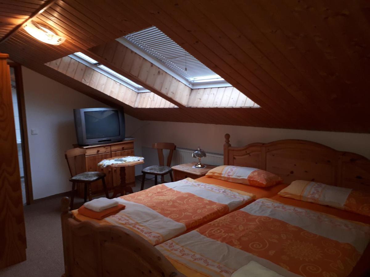 Meschkes Gasthaus Pension Hohnstein Zewnętrze zdjęcie